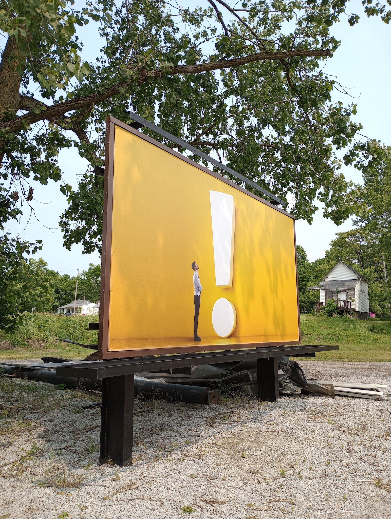PosterSpring - Billboard Molding