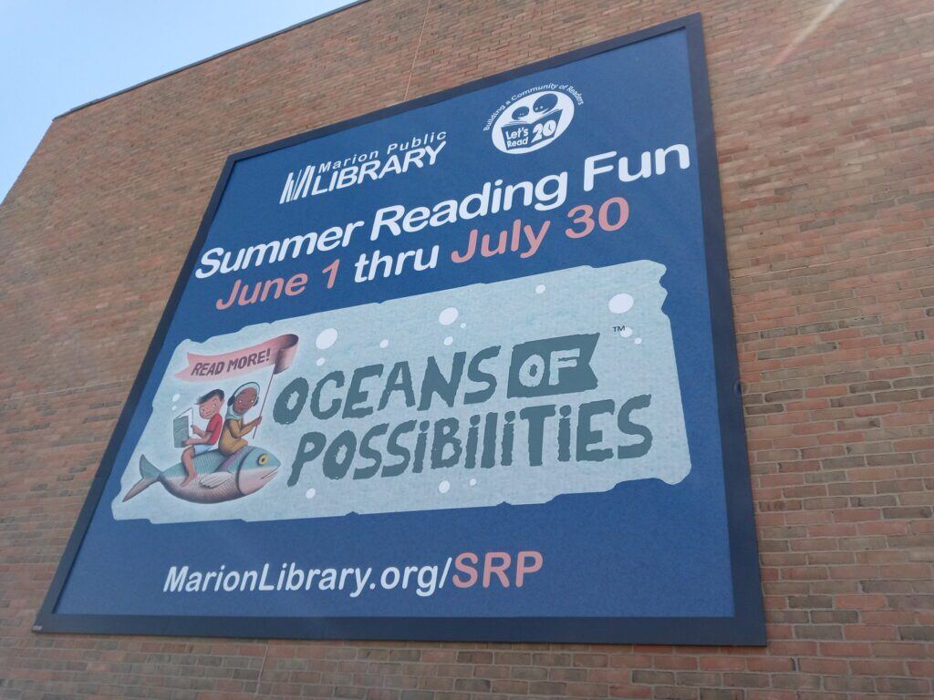 Marion-Public-Library-Summer-Reading-Lind-SignSpring-BannerFrame-Hinge-1024x768