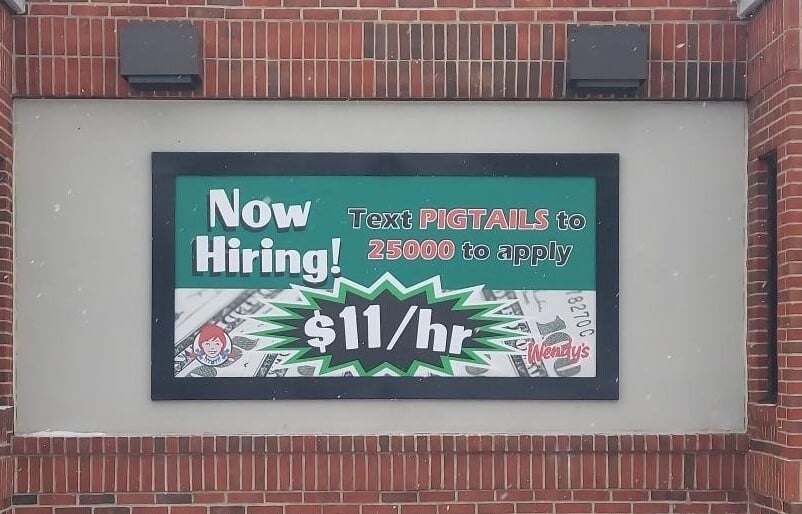 Wendys-Macedonia-Hiring-11-Lind-SignSpring-BannerFrame-Hinge