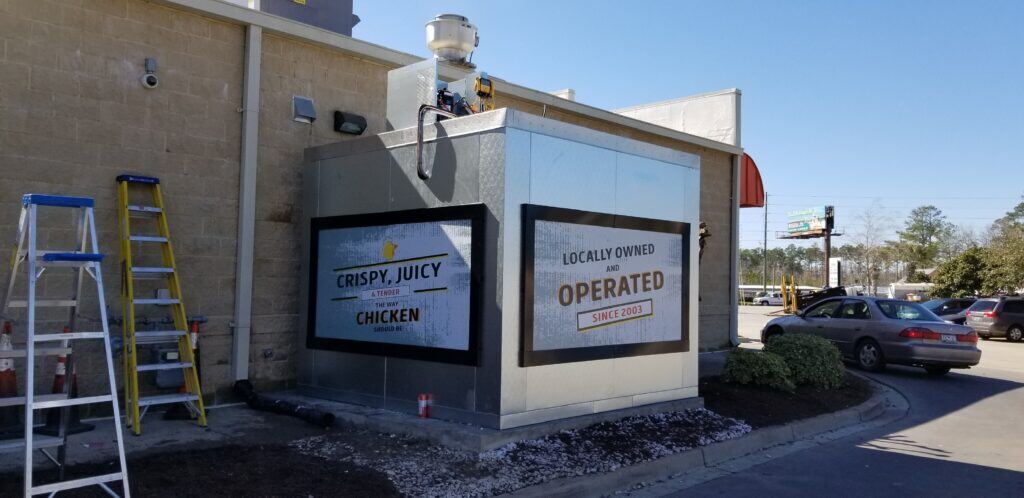 crispy-chicken-2003-Lind-SignSpring-BannerFrame-Hinge-1024x498